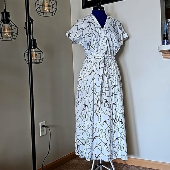 Elie Tahari Wrap Long Dress - Picture 1 of 4